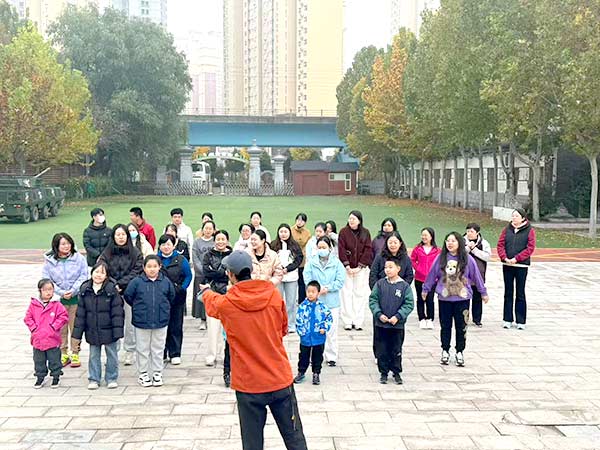 北交通職業技術學院與河北司法警官職業學院于2025年11月8日聯合舉辦“重溫總書記囑托 踐悟塔元莊初心”思政聯合黨建活動 北交通職業技術學院與河北司法警官職業學院于2025年11月8日聯合舉辦“重溫總書記囑托 踐悟塔元莊初心”思政聯合黨建活動